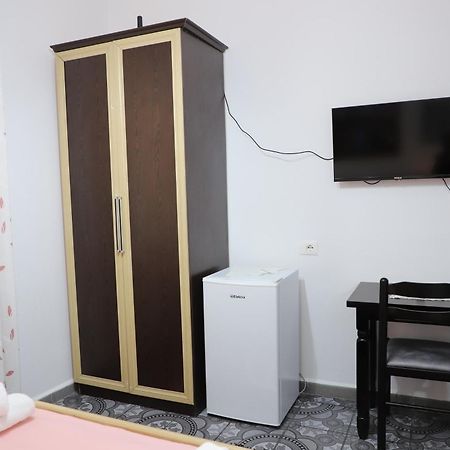 Guest House Marjo Berat Esterno foto