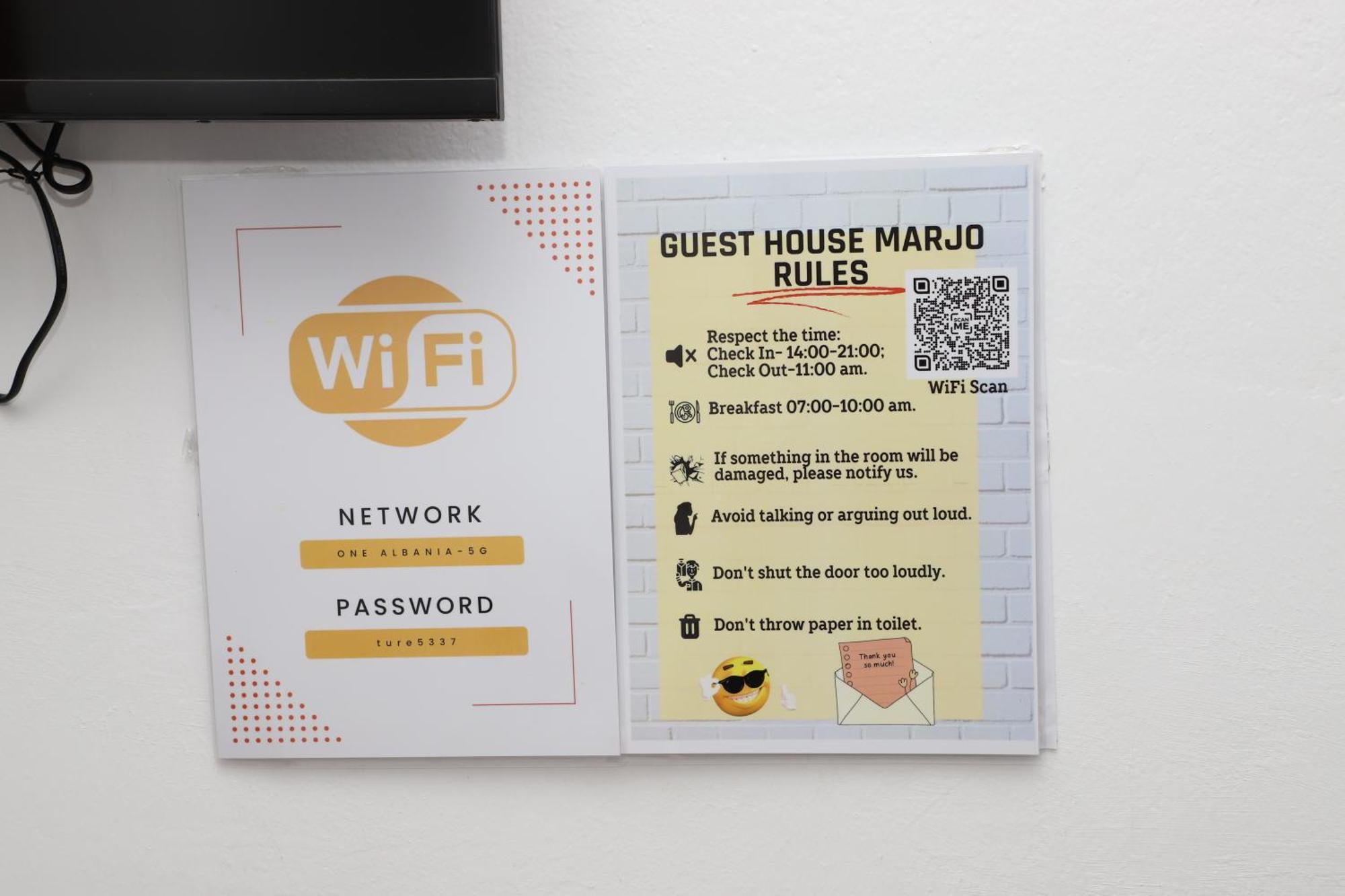 Guest House Marjo Berat Esterno foto